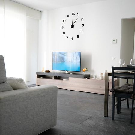Urban Flat Apartment Lugano Bagian luar foto